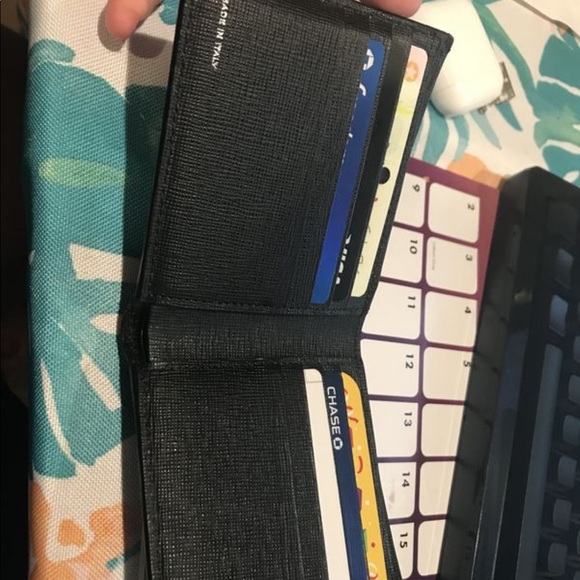 fendi “eye” wallet authentic. - Picture 5 of 6